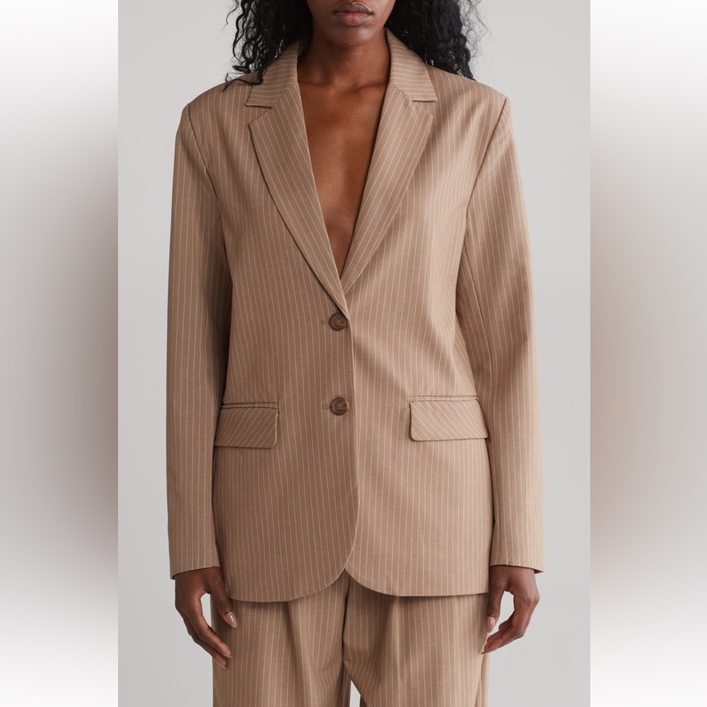 🤎NWOT WAYF Stripe Blazer🤎